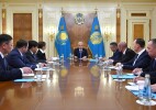 Глава государства провел совещание с Аппаратом Совета Безопасности