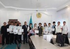Ақжайық ауданында жеңімпаз оқушы мен жас спортшылар марапатталды