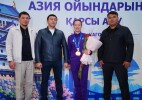 Обладательница исторической золотой медали Азиатских игр в шоссейном велоспорте Рината Султанова вернулась в Казахстан