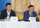 Саралжында қайнаған тірлік, шешімін күткен түйткілдер