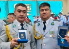 Сотрудники полиции ЗКО удостоены государственных наград за спасение ребенка